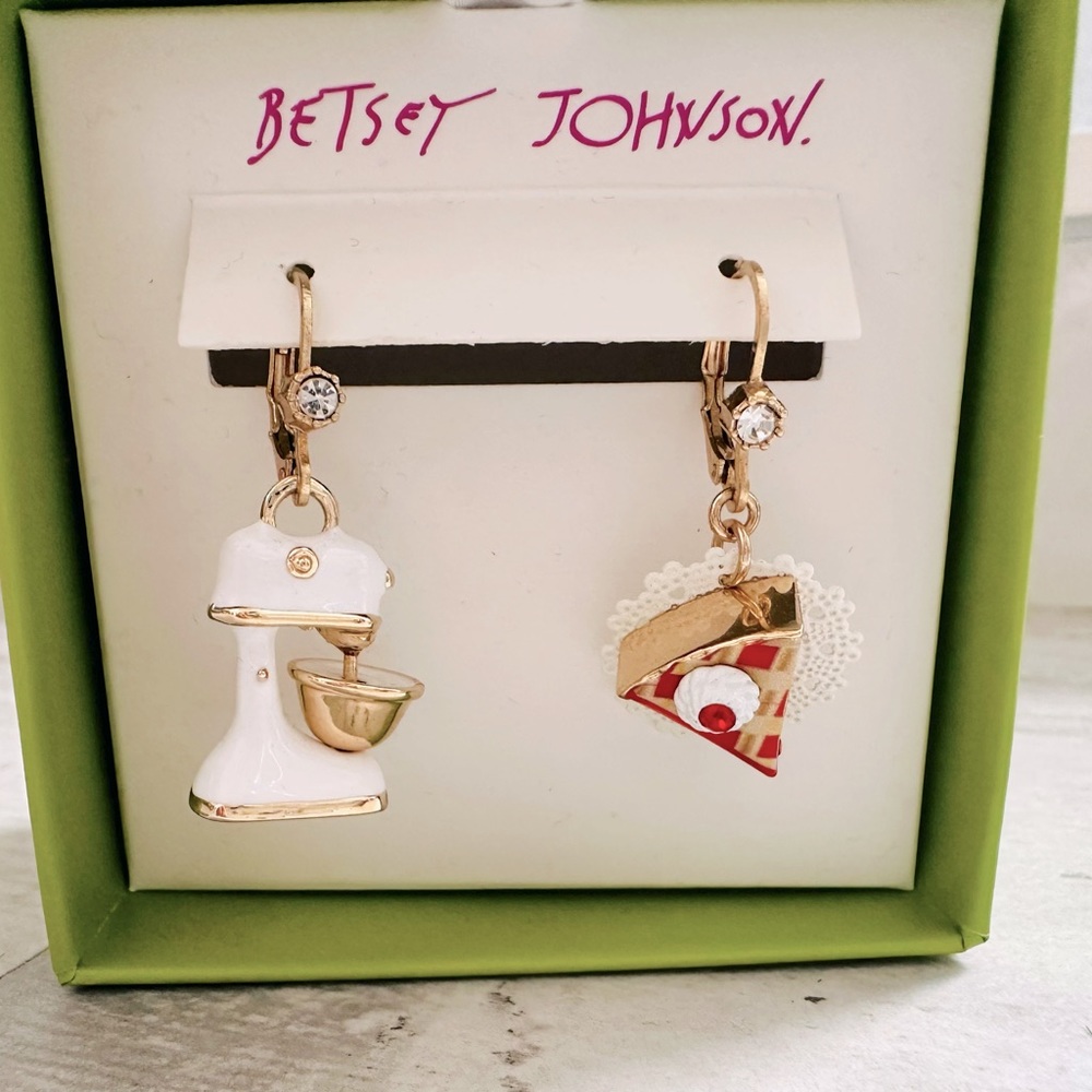Brand new earrings